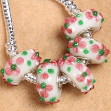 srebrna narukvica i murano perle