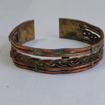 NARUKVICA, sa bakar pleterom. Etno-Staro. Mob