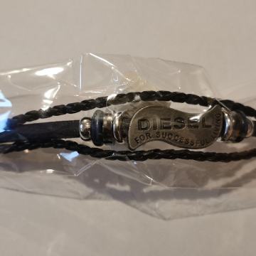 Narukvica DIESEL, novo