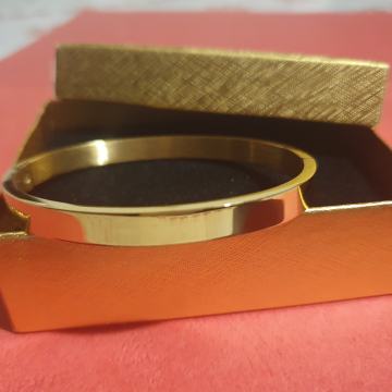 Narukvica kirurški čelik čvrsta glatka, pozlaćena