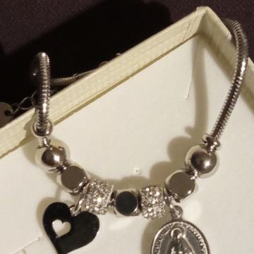 Narukvica kirurški čelik like Pandora BIRATE PRIVJESKE