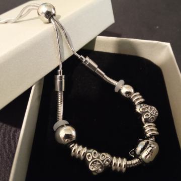 Narukvica kirurški čelik like Pandora dužina prilagodljiva