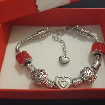 Narukvica kirurški čelik like Pandora s privjescima