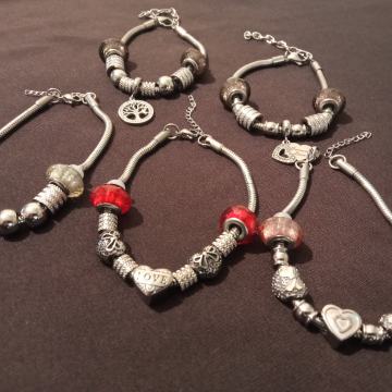 Narukvica kirurški čelik like Pandora s privjescima