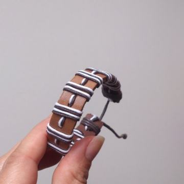 Narukvica kožna - UNISEX - model 1