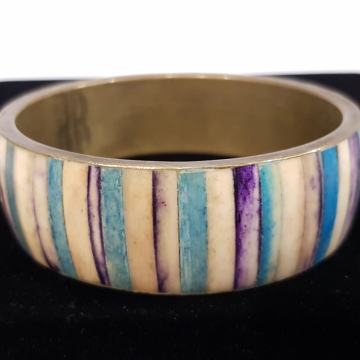 NARUKVICA MESING I BOJANA KOST