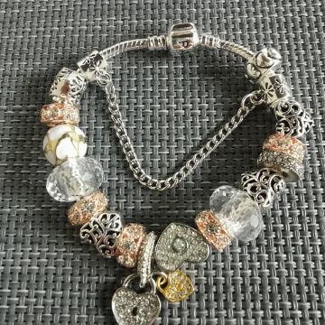 Narukvica, Pandora, 2 srca, nova