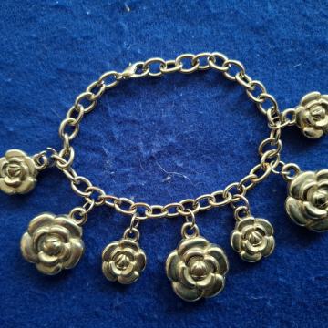 NARUKVICA. Sedam Ruža. Metal. Mob