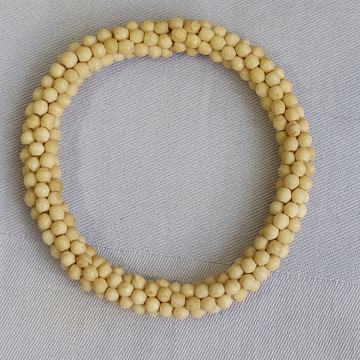 NARUKVICA. Sitne bijele struke. Rastezljiva. Mob