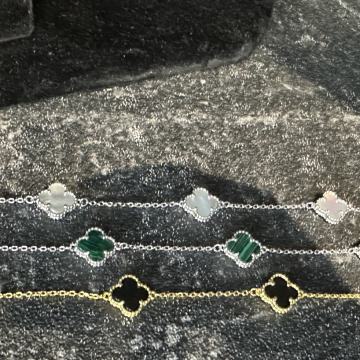 NARUKVICA SREDNJA DJETELINA (3)