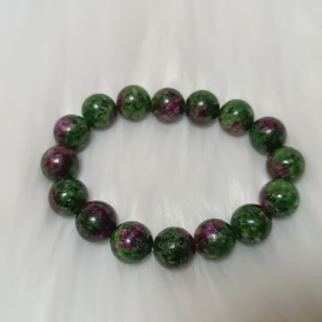 narukvica od zelenog kamena, (kuglice 10mm)