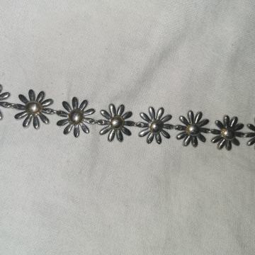 Narukvica zenska metalna, nekoristena, nova