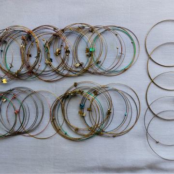 NARUKVICE - 70 komada, par kom. poklon. Mob