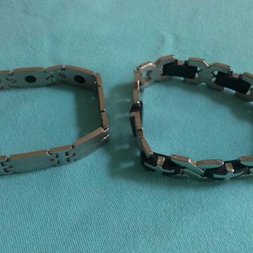 Narukvice muške-moguće slanje