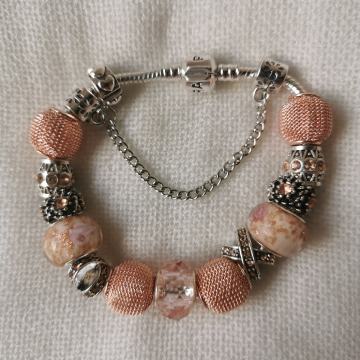 Pandora narukvica, rose gold privjesci, nova