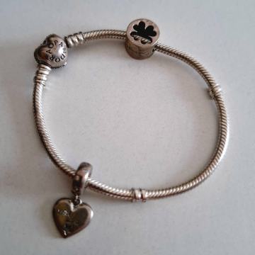 PANDORA - Narukvica s privjescima