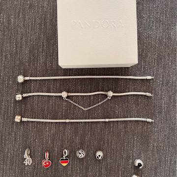 Pandora narukvice plus privjesci