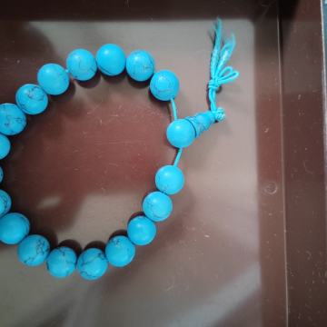 Plava narukvica - bižuterija