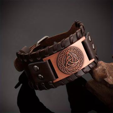 Pletena narukvica s vintage trokutastim amblemom Viking Totema