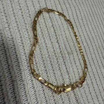 Pozlaćena narukvica