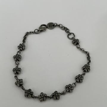 Pull and Bear narukvica /TOTALNA ČISTKA