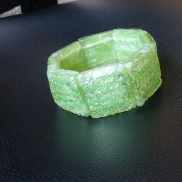 RASTEZLJIVA ŽENSKA NARUKVICA