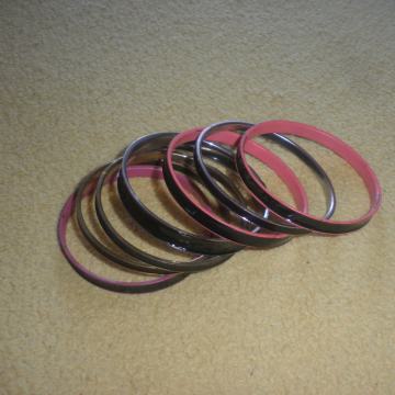 SET OD 7 ŽENSKIH NARUKVICA - promjer 6cm