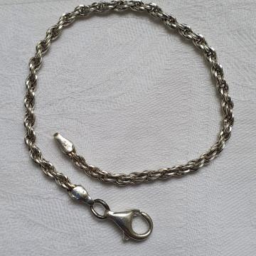 SREBRNA NARUKVICA 925 PLETENA