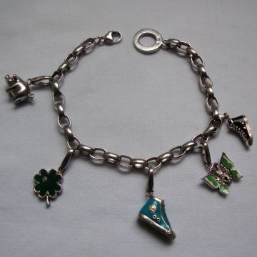 SREBRNA NAUKVICA GIORGIO MARTELLO MILANO - LUCKY CHARMS 925 SREBRO