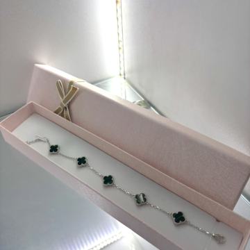 SREBRNE NARUKVICE 5 DJETELINA (MALA)