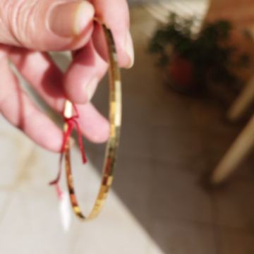 Stara pozlaćena narukvica