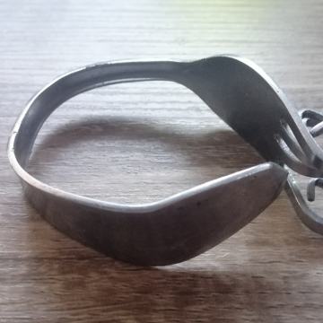 Unikat umjetnička narukvica