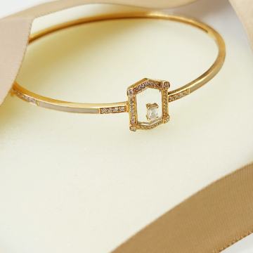 ZLATNA NARUKVICA 18K 9,76G ***DO 24 RATE*** R1!