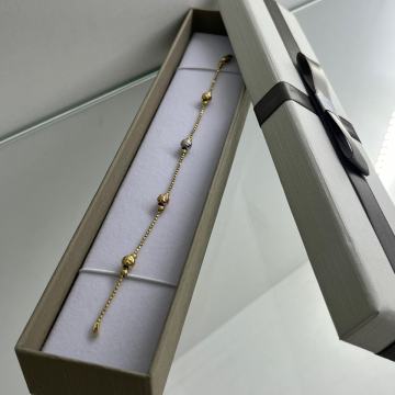 ZLATNA NARUKVICA 18K