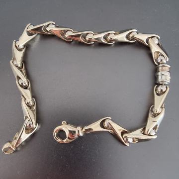 Zlatna narukvica muška