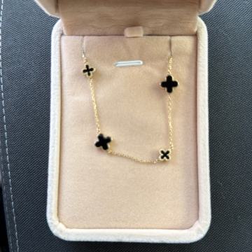 Zlatna narukvica Four Clovers zlatna narukvica