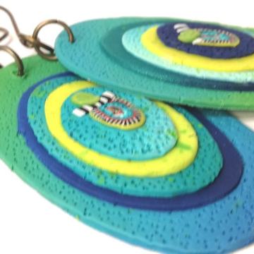 Atraktivne boho naušnice od fima