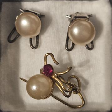 BISERI - NAUŠNICE i BROŠ