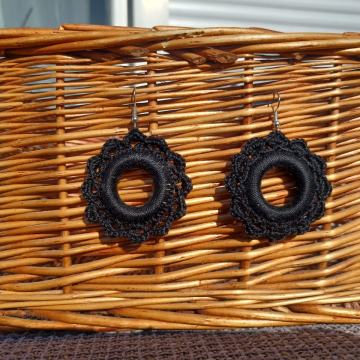 Heklane naušnice - model čipka