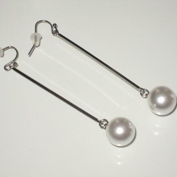 NOVE NAUŠNICE S BISEROM