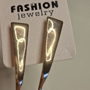 NAUŠNICE BOJA ZLATA - NOVO