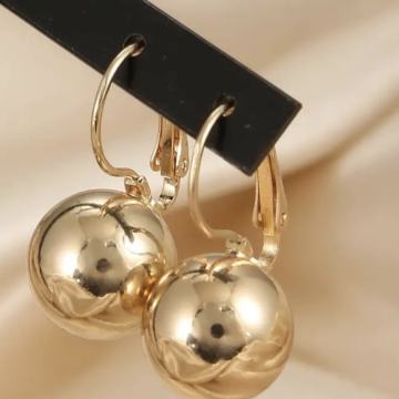 NAUŠNICE BOJA ZLATA