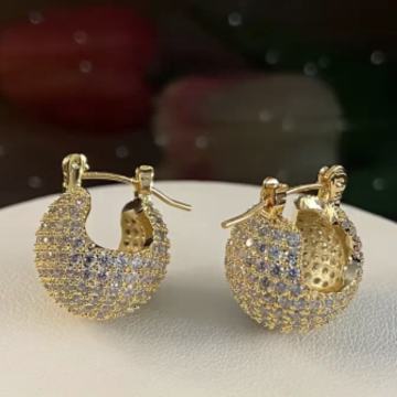 NAUŠNICE BOJA ZLATA - NOVO