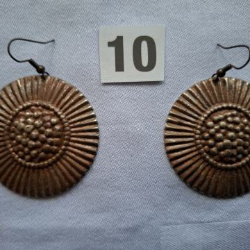 NAUŠNICE. Br-10. Antik - Prešani lim-45 mm. Mob