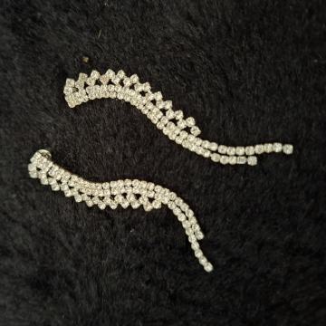 NAUŠNICE S CIRKONIMA - NOVO