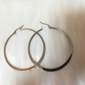 ring naušnice od inoxa - novo nekorišteno