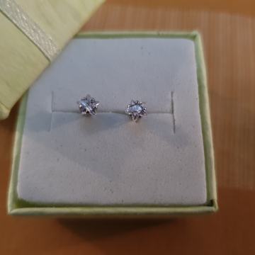 Naušnice kirurški čelik zvjezdice