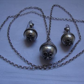 NAUŠNICE I LANAC SA PRIVJESKOM - SREBRO -Juzna dalmacija Dubrovnik