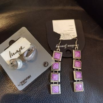 Naušnice - Oba kompleta 9 e NOVO