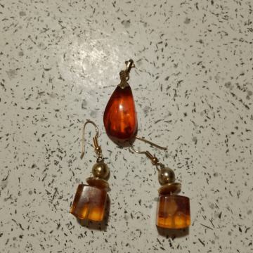 Naušnice, privjesak